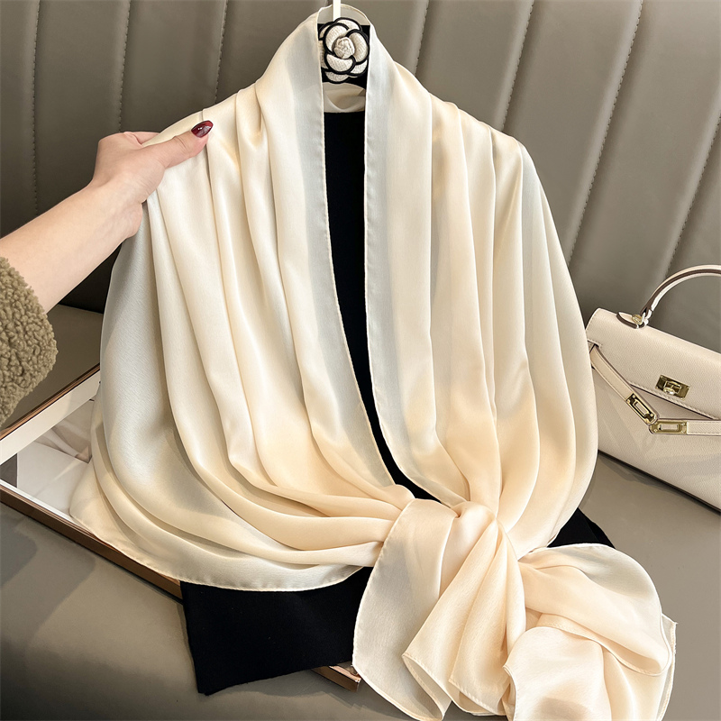 2024 Luxury Brand Spring Large - Scarf Silk Square 评论和价格