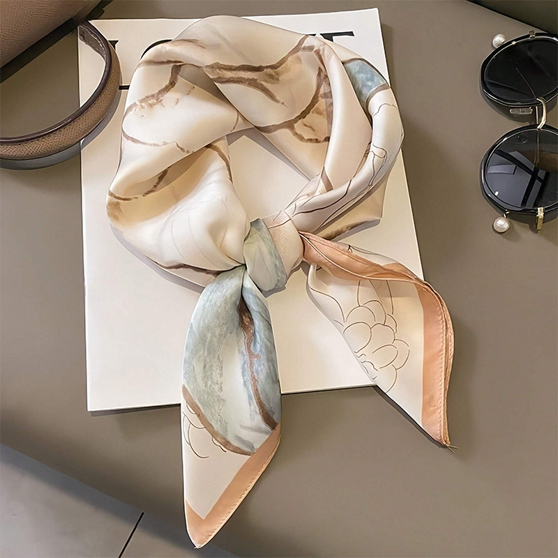 2024 Design Fashion Print Sati - Face Scarf Mask 评论和价格
